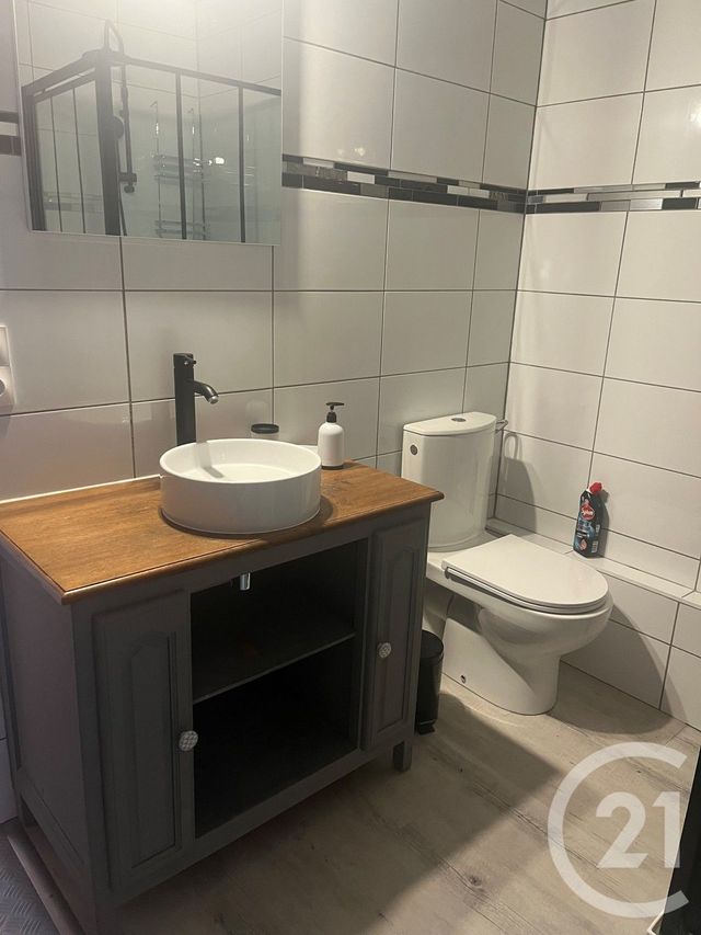 Maison &agrave; louer - 2 pi&egrave;ces - 50 m2 - Alencon - 61 - BASSE-NORMANDIE
