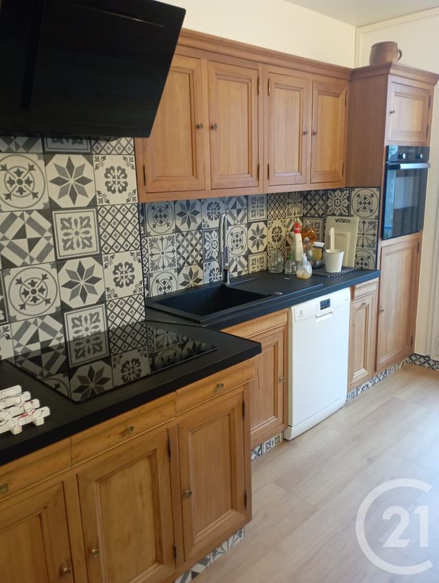 Appartement F4 &agrave; louer - 4 pi&egrave;ces - 78,39 m2 - Alencon - 61 - BASSE-NORMANDIE