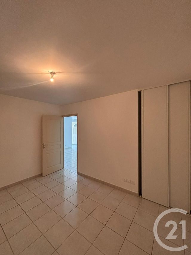 Maison &agrave; louer - 3 pi&egrave;ces - 68 m2 - Alencon - 61 - BASSE-NORMANDIE