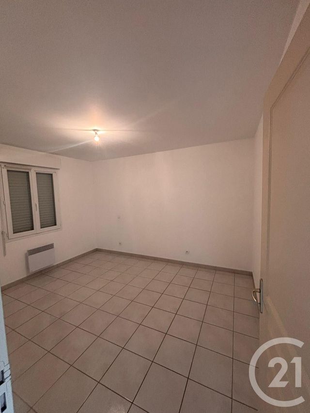 Maison &agrave; louer - 3 pi&egrave;ces - 68 m2 - Alencon - 61 - BASSE-NORMANDIE