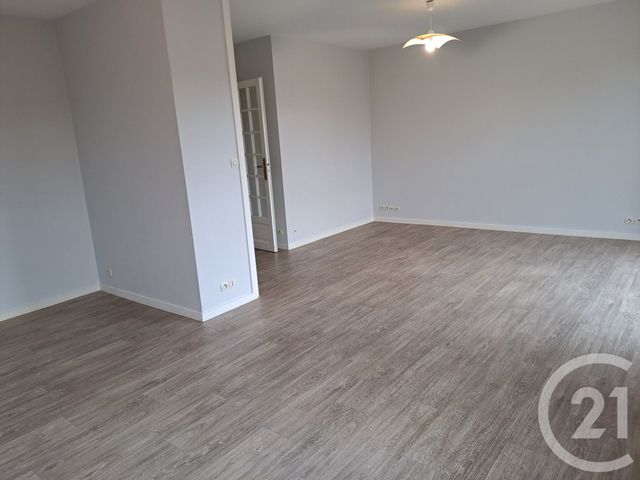 Appartement F4 &agrave; louer - 4 pi&egrave;ces - 73,88 m2 - Alencon - 61 - BASSE-NORMANDIE