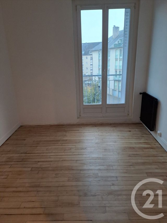 Appartement F4 à louer - 4 pièces - 76,53 m2 - Alencon - 61 - BASSE-NORMANDIE