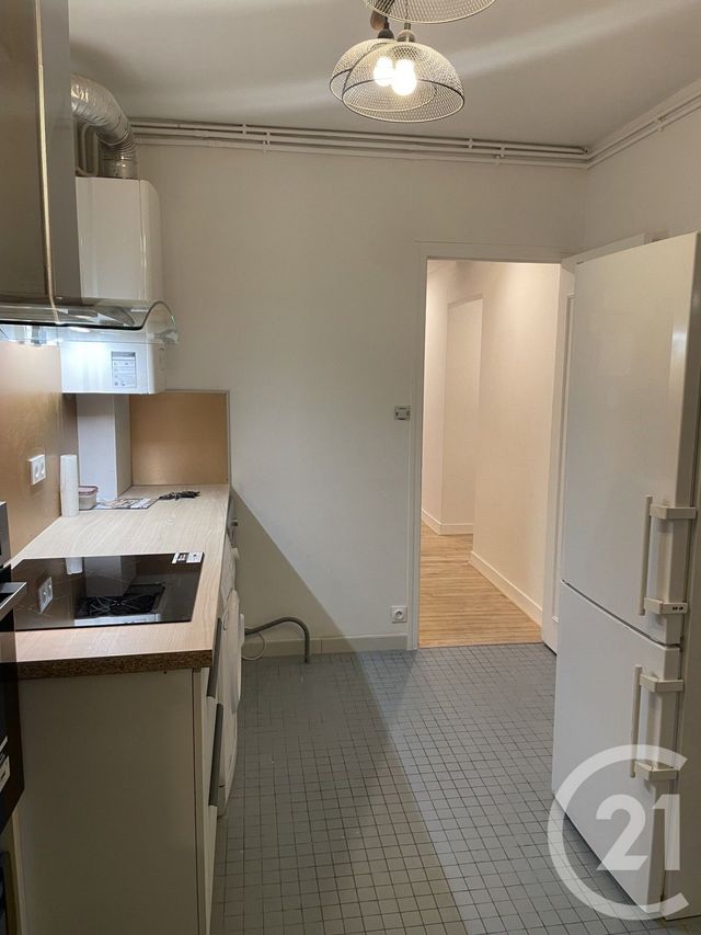 Appartement F4 &agrave; louer - 4 pi&egrave;ces - 76,53 m2 - Alencon - 61 - BASSE-NORMANDIE