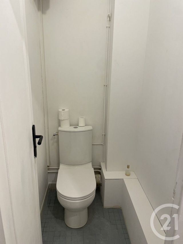 Appartement F4 &agrave; louer - 4 pi&egrave;ces - 76,53 m2 - Alencon - 61 - BASSE-NORMANDIE