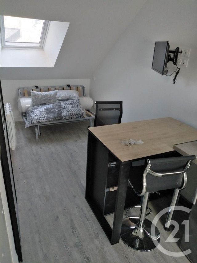 Appartement F3 &agrave; louer - 3 pi&egrave;ces - 64,70 m2 - Alencon - 61 - BASSE-NORMANDIE