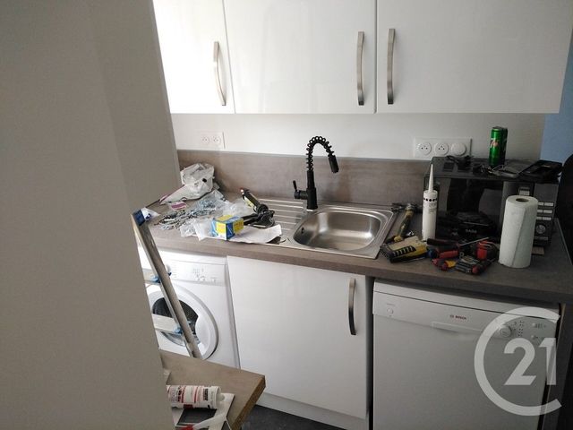 Appartement F3 &agrave; louer - 3 pi&egrave;ces - 64,70 m2 - Alencon - 61 - BASSE-NORMANDIE