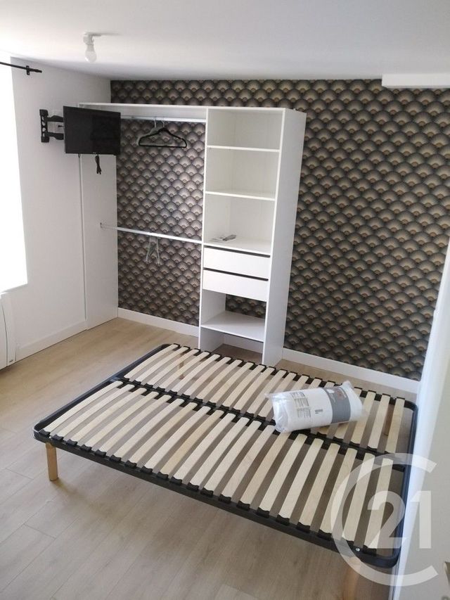 Appartement F3 &agrave; louer - 3 pi&egrave;ces - 64,70 m2 - Alencon - 61 - BASSE-NORMANDIE