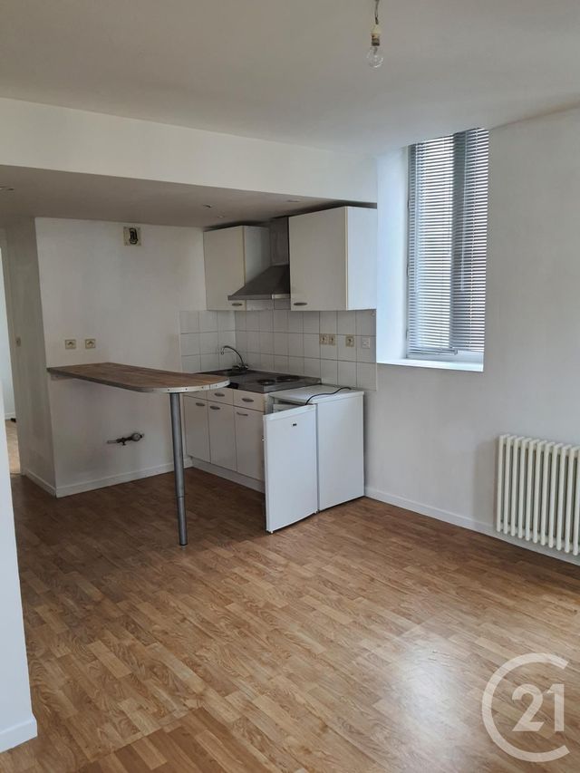 Appartement F2 &agrave; louer - 2 pi&egrave;ces - 38,75 m2 - Alencon - 61 - BASSE-NORMANDIE