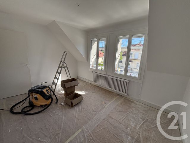 Maison &agrave; louer - 4 pi&egrave;ces - 79,63 m2 - Alencon - 61 - BASSE-NORMANDIE