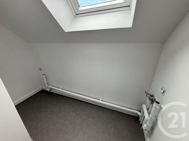 Maison &agrave; louer - 4 pi&egrave;ces - 79,63 m2 - Alencon - 61 - BASSE-NORMANDIE