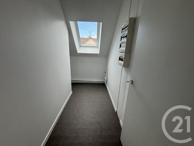 Maison &agrave; louer - 4 pi&egrave;ces - 79,63 m2 - Alencon - 61 - BASSE-NORMANDIE