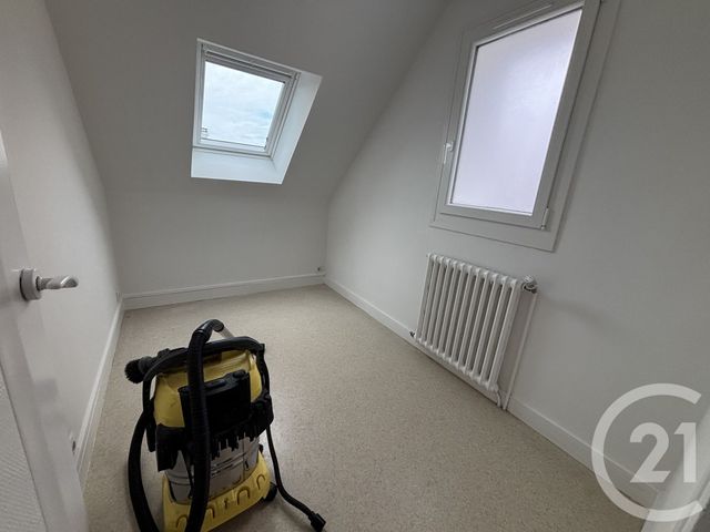 Maison &agrave; louer - 4 pi&egrave;ces - 79,63 m2 - Alencon - 61 - BASSE-NORMANDIE