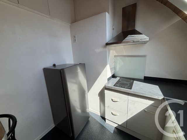 Appartement F2 &agrave; louer - 2 pi&egrave;ces - 30,35 m2 - Alencon - 61 - BASSE-NORMANDIE