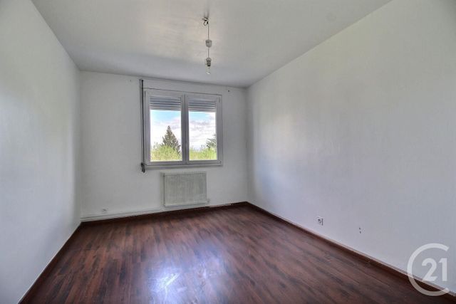 Appartement F4 &agrave; louer - 4 pi&egrave;ces - 82,88 m2 - Montluel - 01 - RHONE-ALPES