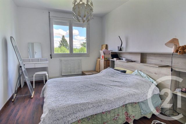 Appartement F4 &agrave; louer - 4 pi&egrave;ces - 82,88 m2 - Montluel - 01 - RHONE-ALPES