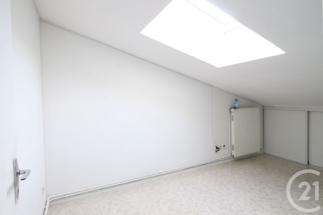 Appartement F3 bis &agrave; louer - 4 pi&egrave;ces - 54 m2 - Montluel - 01 - RHONE-ALPES