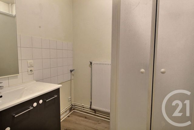 Appartement F3 bis &agrave; louer - 4 pi&egrave;ces - 54 m2 - Montluel - 01 - RHONE-ALPES
