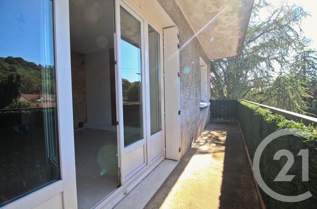 Appartement F4 &agrave; louer - 4 pi&egrave;ces - 79 m2 - La Boisse - 01 - RHONE-ALPES