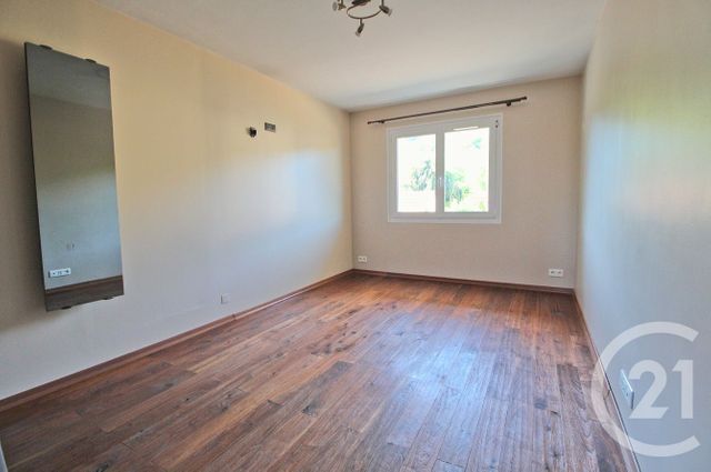 Appartement F4 &agrave; louer - 4 pi&egrave;ces - 79 m2 - La Boisse - 01 - RHONE-ALPES