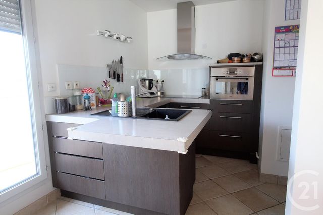 Appartement F5 &agrave; louer - 5 pi&egrave;ces - 107 m2 - Montluel - 01 - RHONE-ALPES