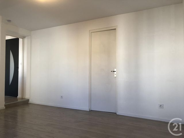 Appartement F2 &agrave; louer - 2 pi&egrave;ces - 38,52 m2 - Miribel - 01 - RHONE-ALPES