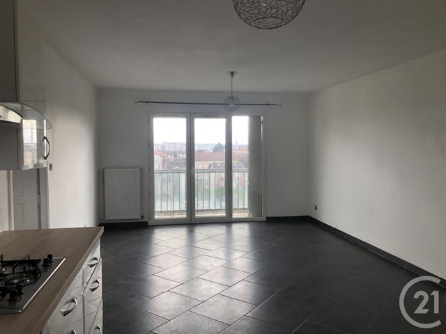 Appartement &agrave; louer - 4 pi&egrave;ces - 70 m2 - St Maurice De Beynost - 01 - RHONE-ALPES