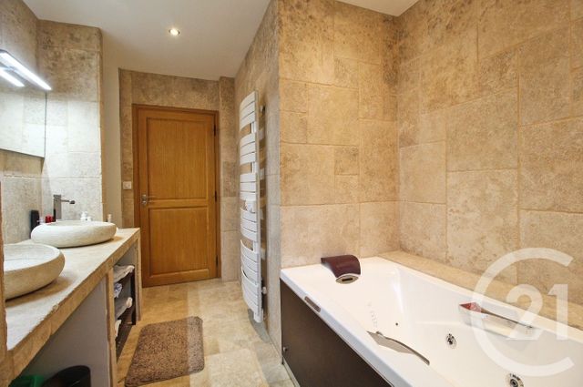 Maison &agrave; vendre - 5 pi&egrave;ces - 161,51 m2 - La Boisse - 01 - RHONE-ALPES