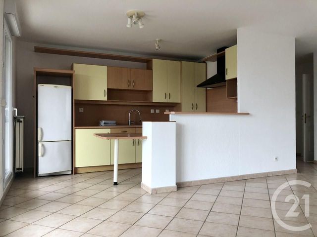 Appartement F4 &agrave; louer - 4 pi&egrave;ces - 85,40 m2 - Miribel - 01 - RHONE-ALPES