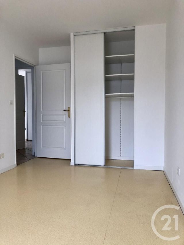 Appartement F4 &agrave; louer - 4 pi&egrave;ces - 85,40 m2 - Miribel - 01 - RHONE-ALPES