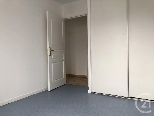 Appartement F4 &agrave; louer - 4 pi&egrave;ces - 85,40 m2 - Miribel - 01 - RHONE-ALPES
