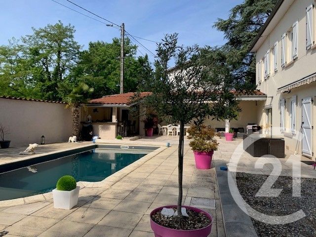 Maison à vendre - 6 pièces - 165,44 m2 - Miribel - 01 - RHONE-ALPES