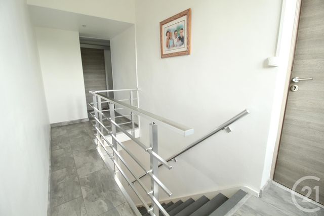 Maison à vendre - 6 pièces - 165,44 m2 - Miribel - 01 - RHONE-ALPES