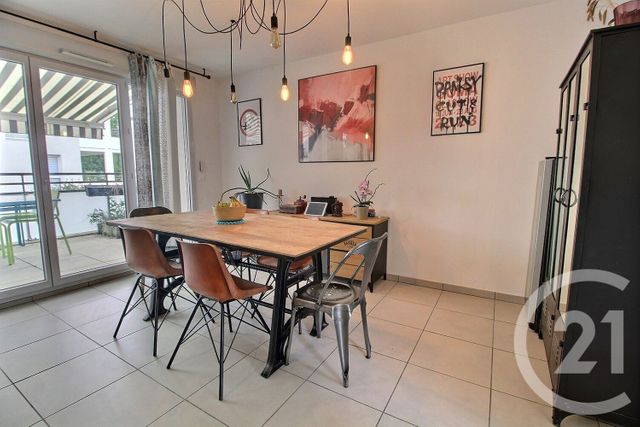 Appartement Duplex à vendre - 4 pièces - 87,86 m2 - St Maurice De Beynost - 01 - RHONE-ALPES