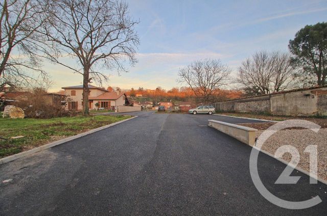 terrain - DAGNEUX - 01