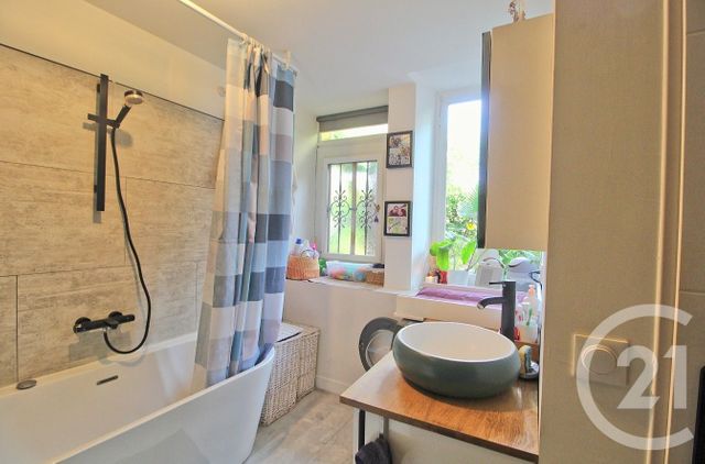 Appartement F2 bis &agrave; vendre - 2 pi&egrave;ces - 63 m2 - Thil - 01 - RHONE-ALPES