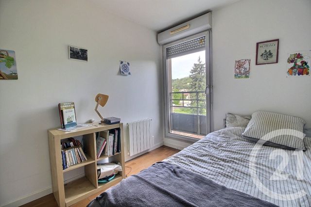 Appartement T3 &agrave; vendre - 3 pi&egrave;ces - 55,50 m2 - Montluel - 01 - RHONE-ALPES