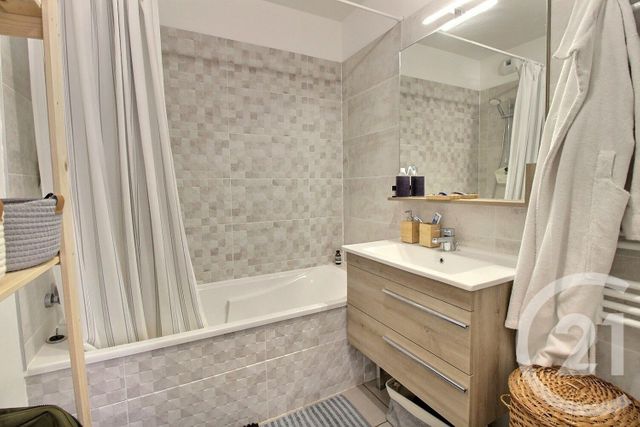 Appartement T3 à vendre - 3 pièces - 61,40 m2 - Saubion - 40 - AQUITAINE