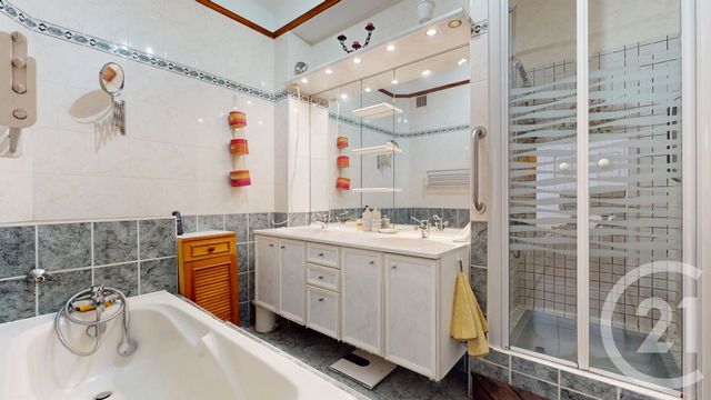 Appartement T4 à vendre - 4 pièces - 115,21 m2 - Anglet - 64 - AQUITAINE