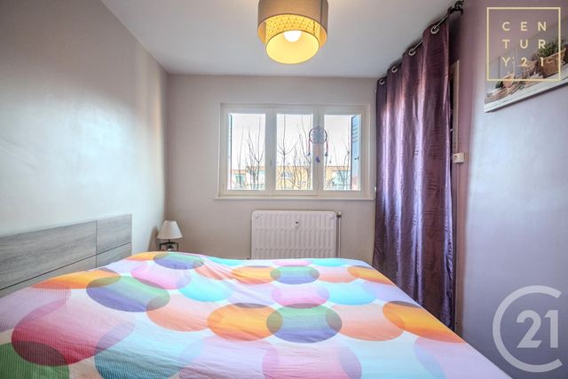 Appartement à vendre - 5 pièces - 78,52 m2 - Maubeuge - 59 - NORD-PAS-DE-CALAIS