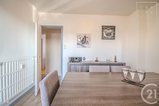 Appartement à vendre - 5 pièces - 78,52 m2 - Maubeuge - 59 - NORD-PAS-DE-CALAIS