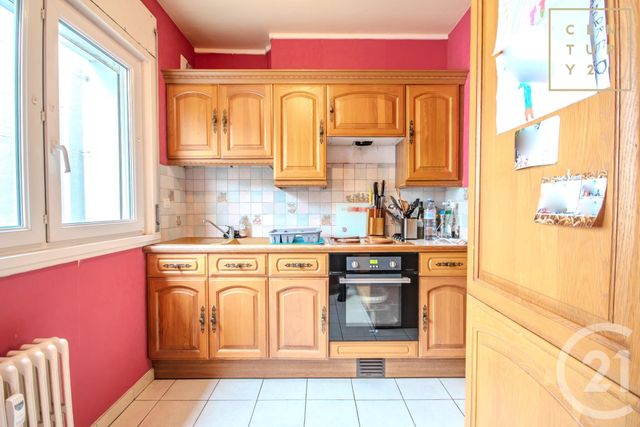 Appartement F4 à vendre - 4 pièces - 74 m2 - Maubeuge - 59 - NORD-PAS-DE-CALAIS