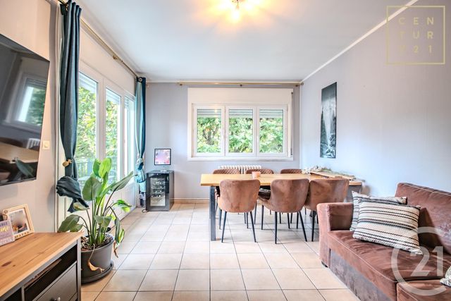 Appartement F4 à vendre - 4 pièces - 74 m2 - Maubeuge - 59 - NORD-PAS-DE-CALAIS