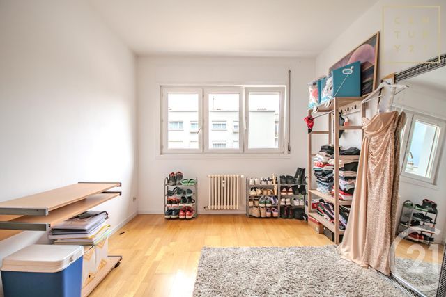 Appartement F4 à vendre - 4 pièces - 74 m2 - Maubeuge - 59 - NORD-PAS-DE-CALAIS