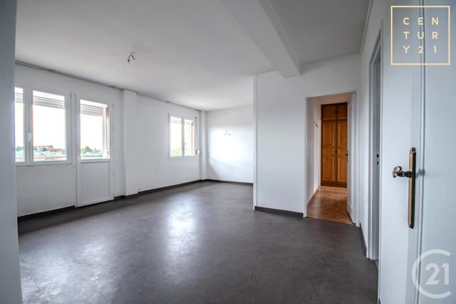 Appartement F5 à vendre - 5 pièces - 75 m2 - Maubeuge - 59 - NORD-PAS-DE-CALAIS