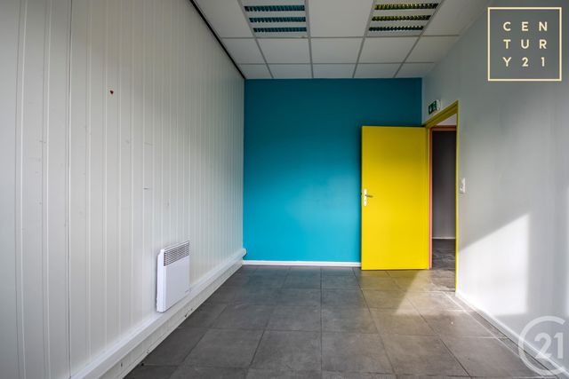 Maison &agrave; louer - 5 pi&egrave;ces - 168,48 m2 - Maubeuge - 59 - NORD-PAS-DE-CALAIS