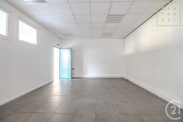 Maison &agrave; louer - 5 pi&egrave;ces - 168,48 m2 - Maubeuge - 59 - NORD-PAS-DE-CALAIS