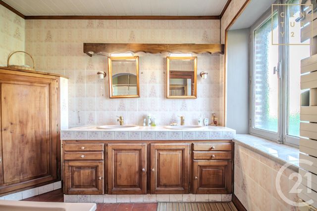 Maison &agrave; vendre - 8 pi&egrave;ces - 173,35 m2 - Obrechies - 59 - NORD-PAS-DE-CALAIS