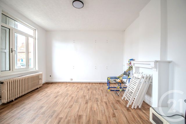 Maison &agrave; vendre - 5 pi&egrave;ces - 75,86 m2 - Maubeuge - 59 - NORD-PAS-DE-CALAIS