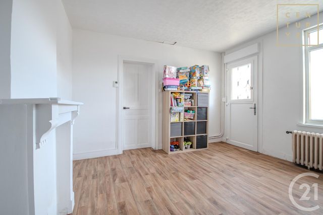 Maison &agrave; vendre - 5 pi&egrave;ces - 75,86 m2 - Maubeuge - 59 - NORD-PAS-DE-CALAIS