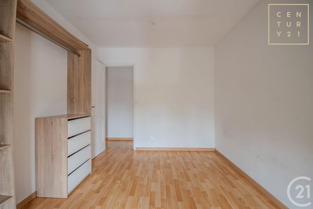 Maison &agrave; louer - 5 pi&egrave;ces - 94,18 m2 - Louvroil - 59 - NORD-PAS-DE-CALAIS
